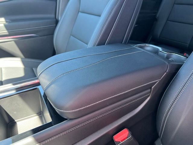 New 2026 Mosaic Black Metallic Chevrolet LT image 23