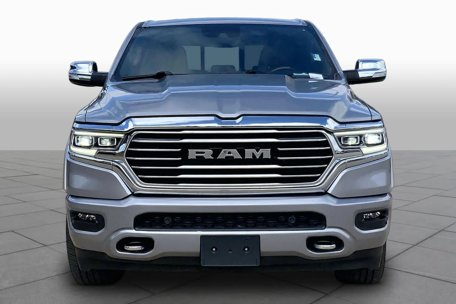Used 2022 Billet Silver Metallic Clearcoat Ram Longhorn image 3