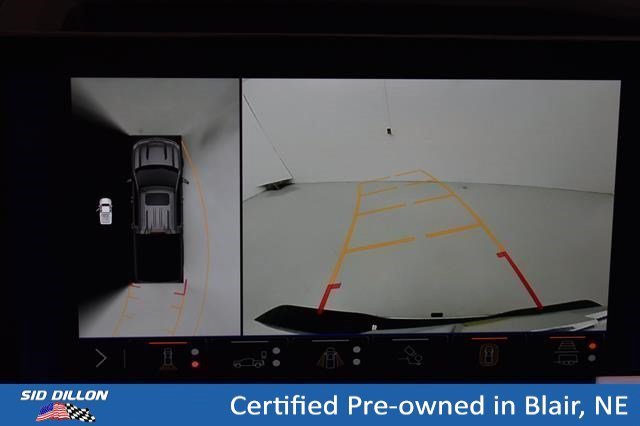 Certified Used 2025 Summit White Chevrolet LT image 3