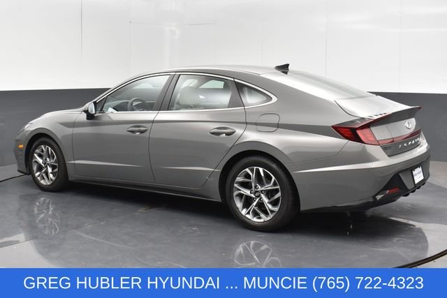 Used 2023 Gray Hyundai SEL image 13