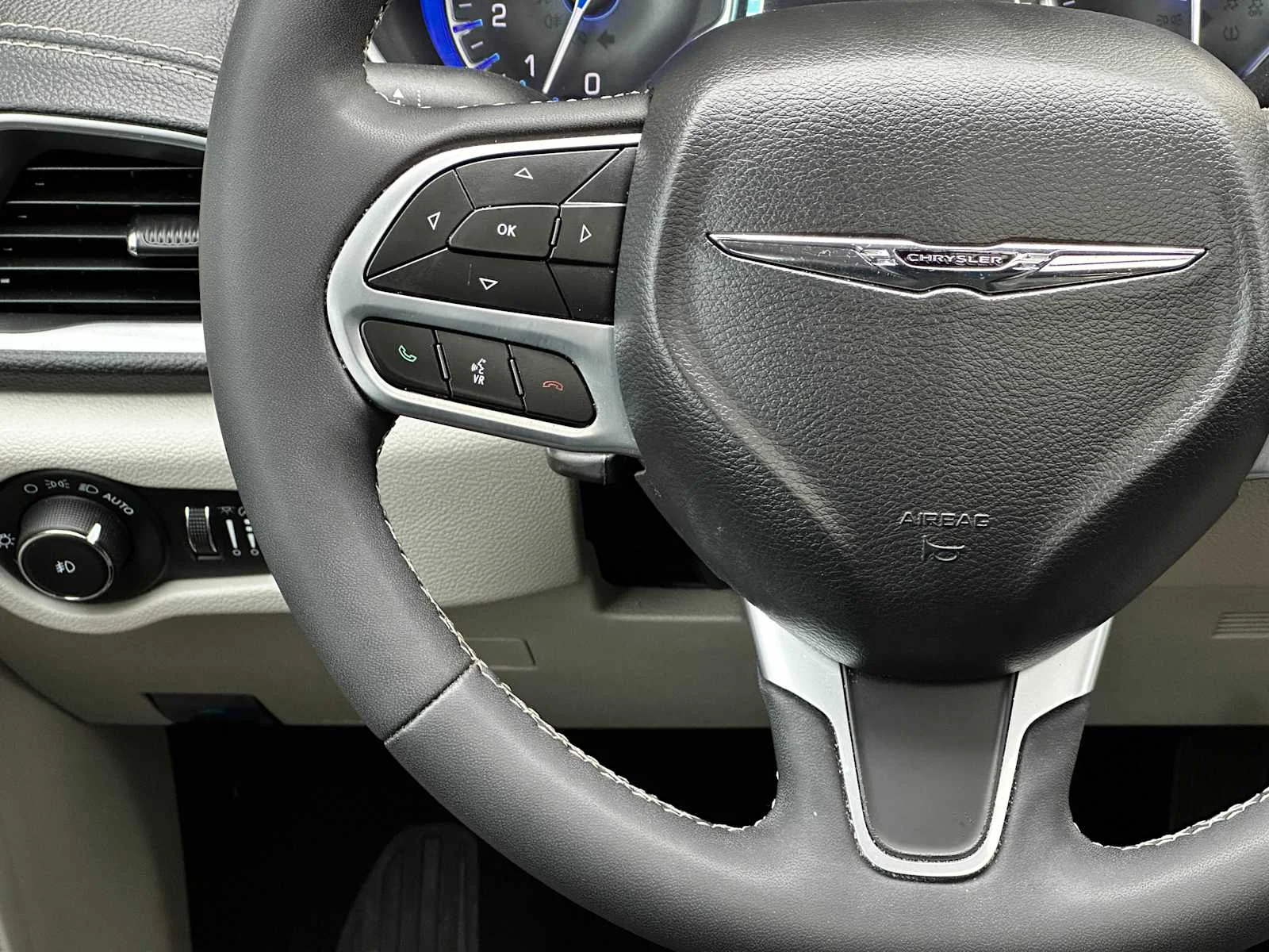 2022 Chrysler Pacifica Limited - Photo 20