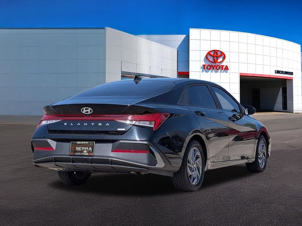 Used 2024 Black Hyundai Blue image 10