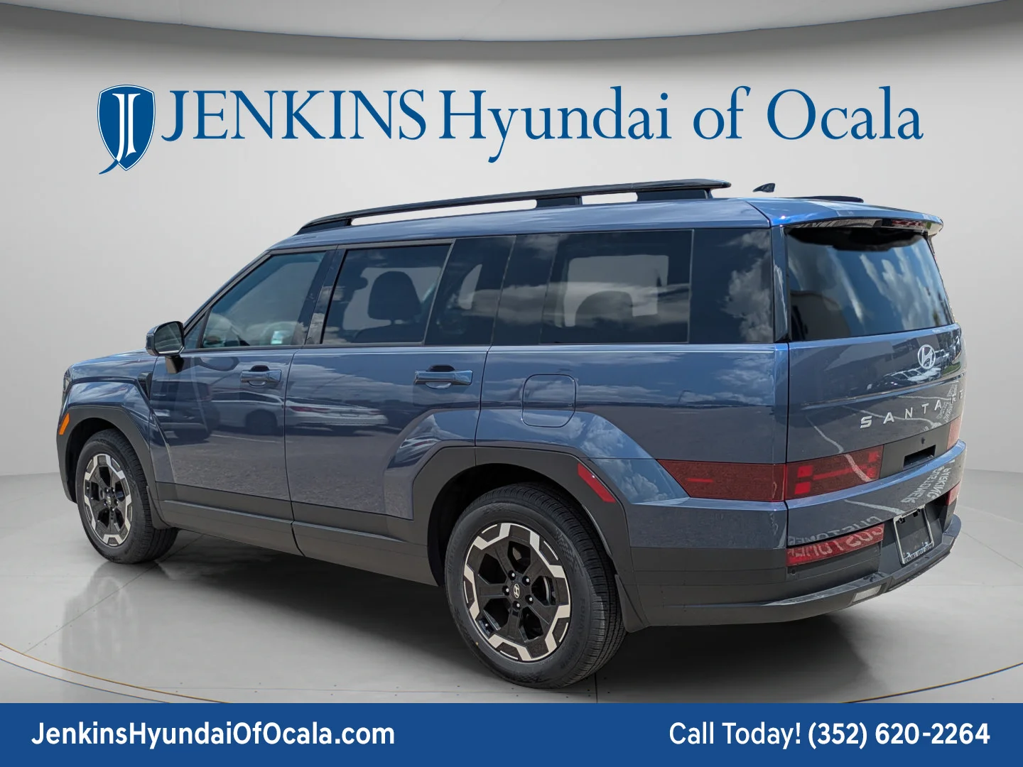 Used 2025 Atlantis Blue Hyundai SEL image 5