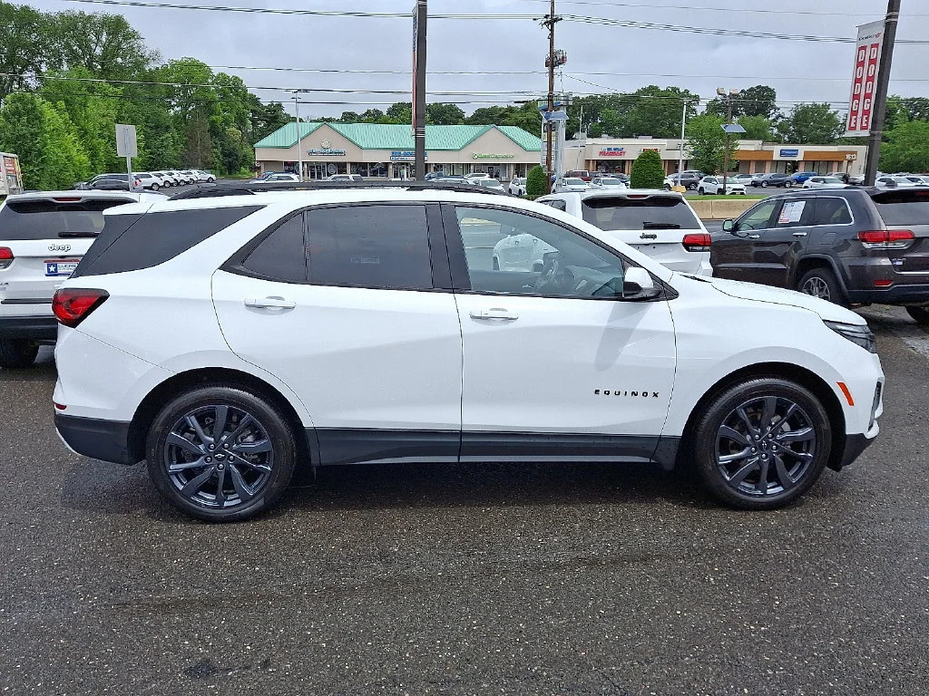 Certified Used 2022 Summit White Chevrolet RS image 13