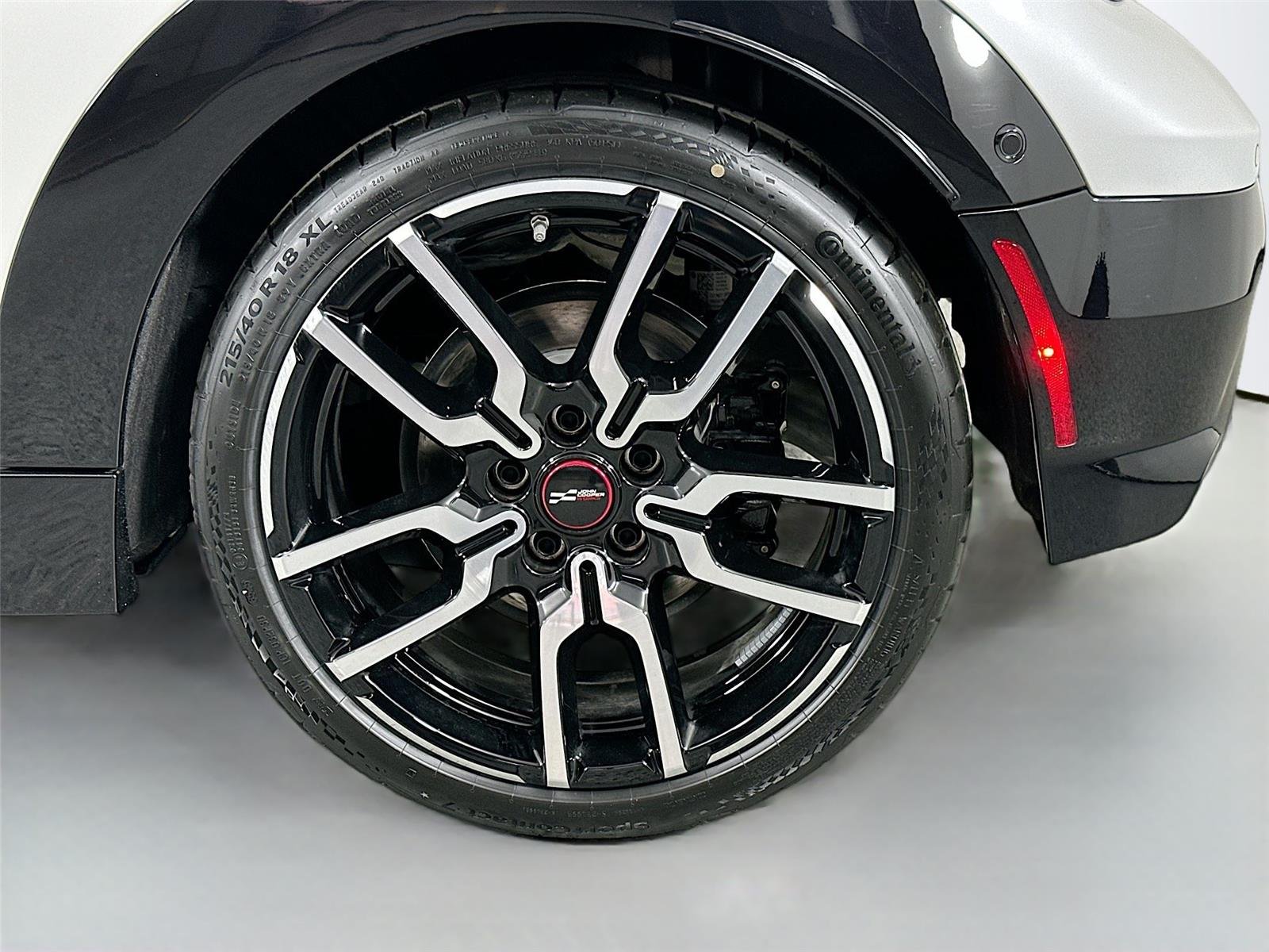 New 2026 Nanuq White Metallic MINI Cooper S image 28