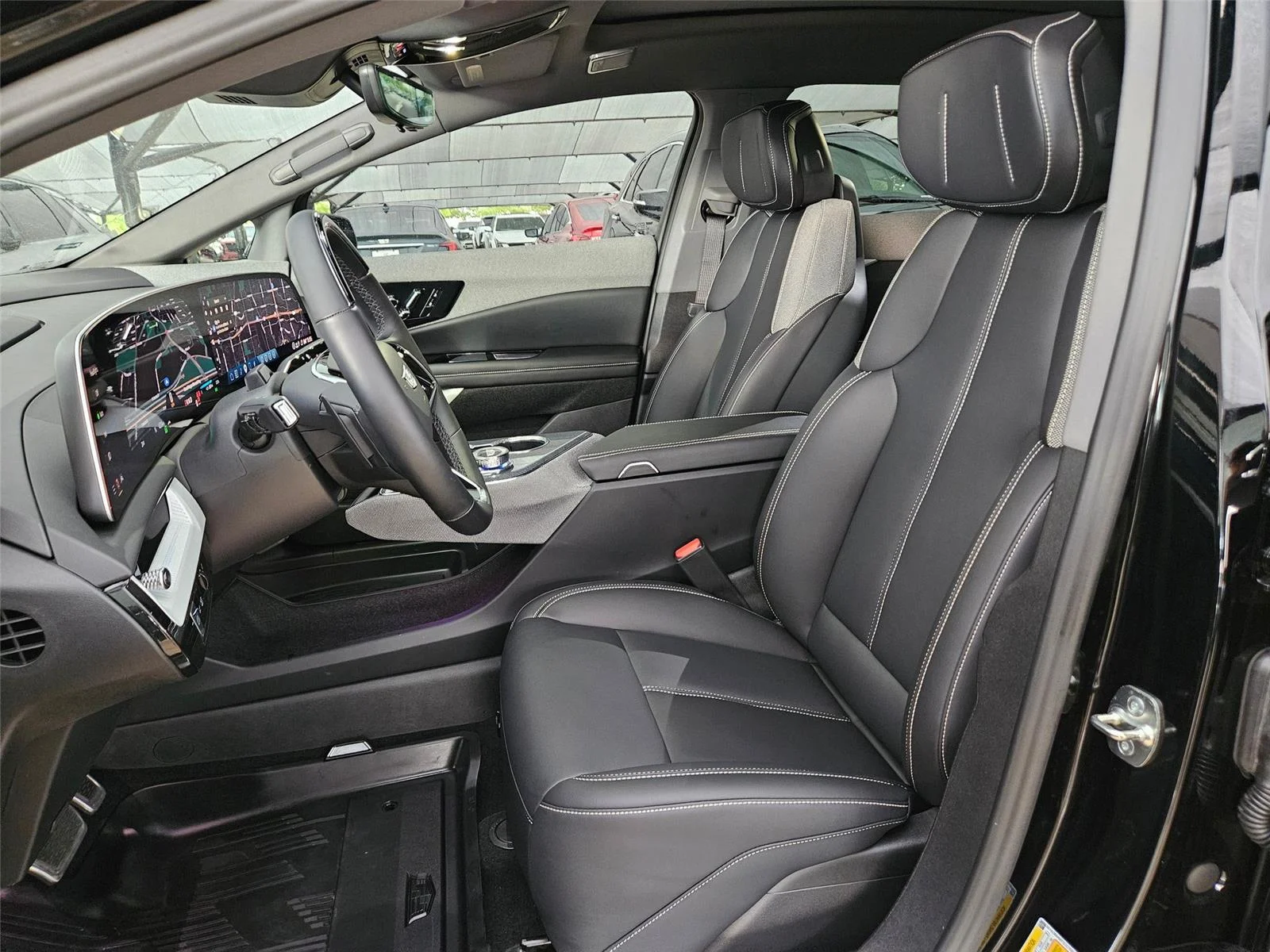 2026 Cadillac OPTIQ Luxury - Photo 23