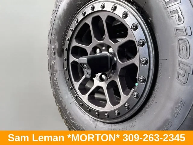 Used 2022 White Jeep Unlimited High Tide image 35