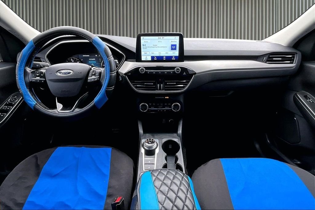 Used 2021 Blue Ford SEL image 17