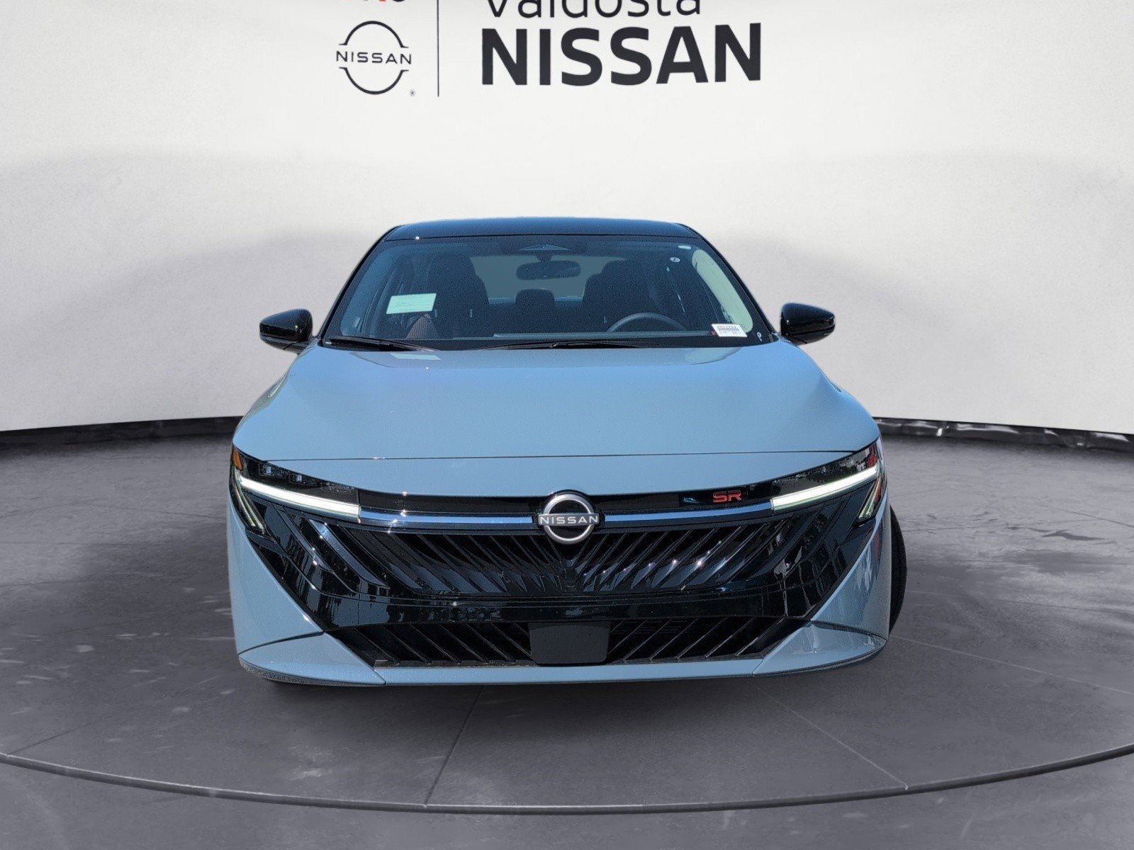 New 2026 Atlantic Gray Metallic / Super Black Two-tone Nissan SR image 12