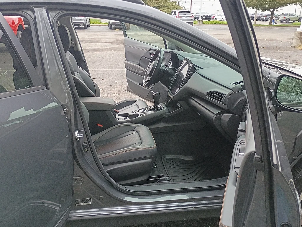 Used 2025 GRAY Subaru Limited image 16