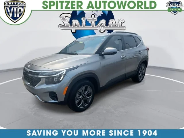 Used 2024 Gray Kia S image 4