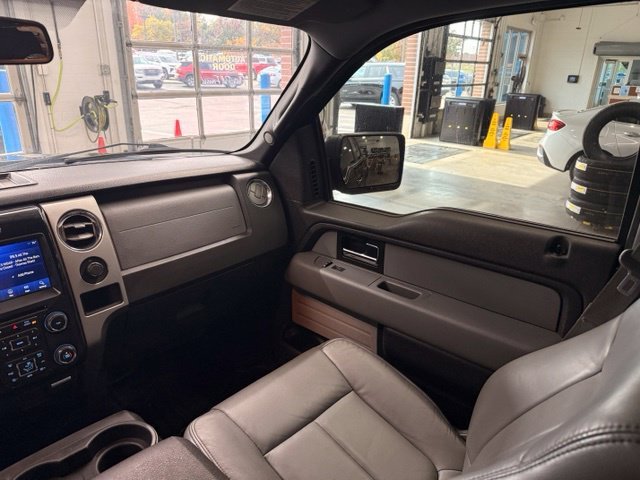 Used 2014  Ford XL image 15