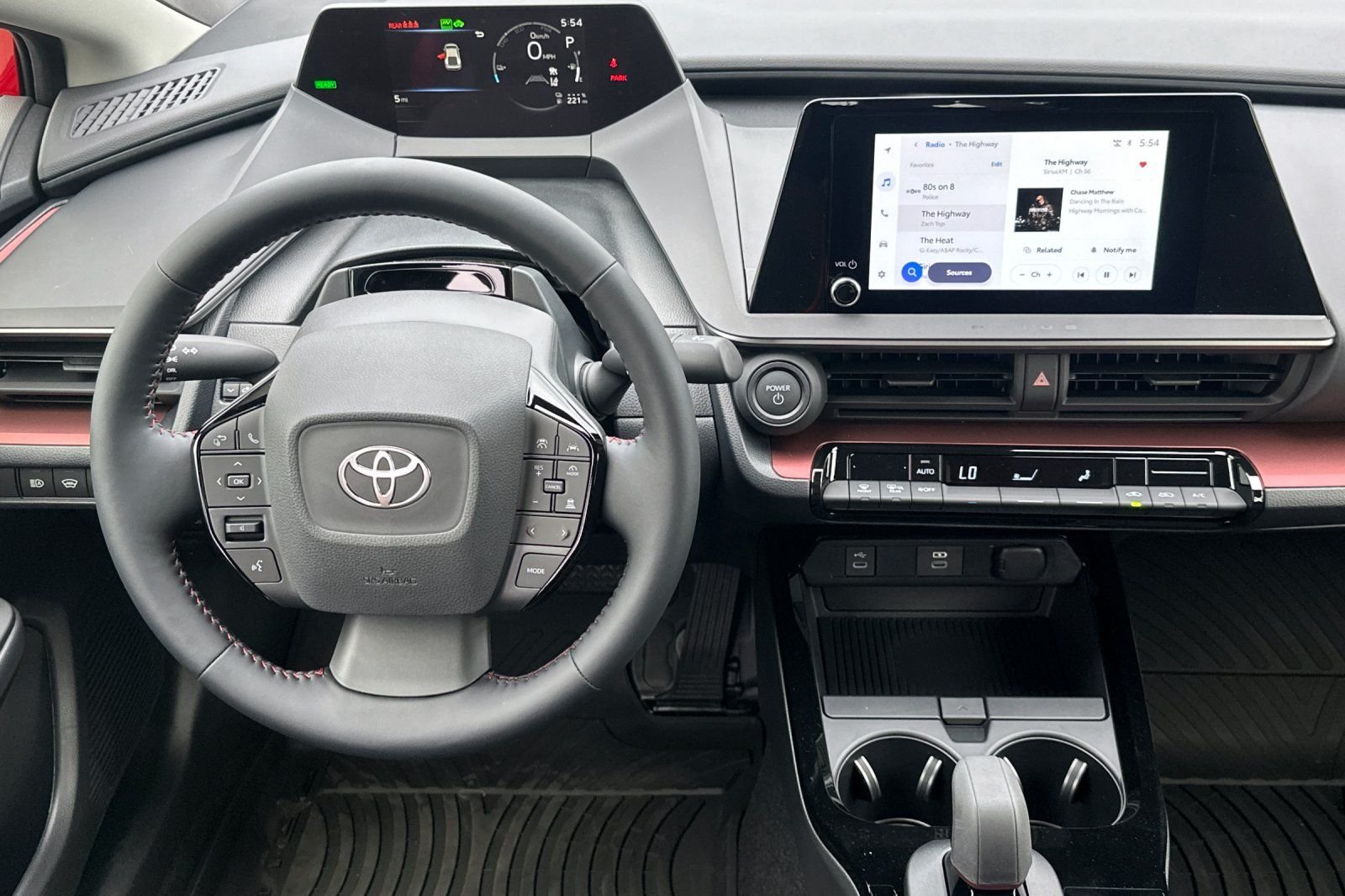 2026 Toyota Prius Plug-in Hybrid SE - Photo 14