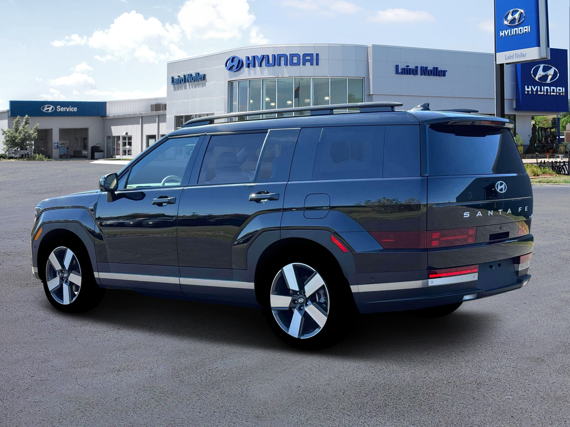 View vehicle photo 4