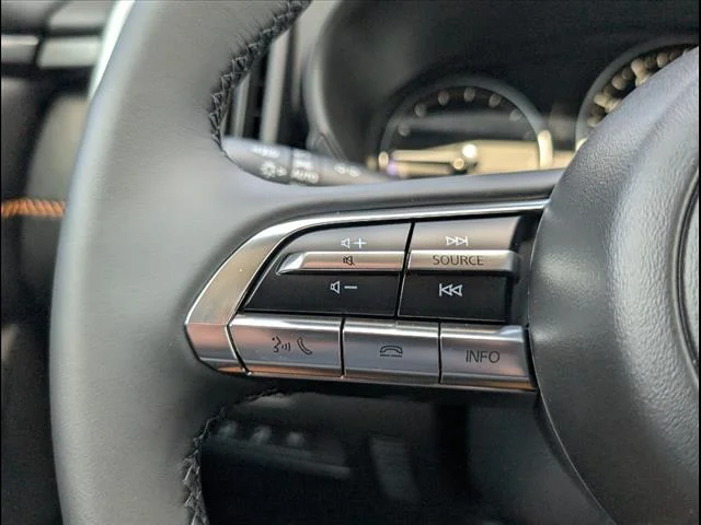 2025 Mazda CX-50 Premium - Photo 18