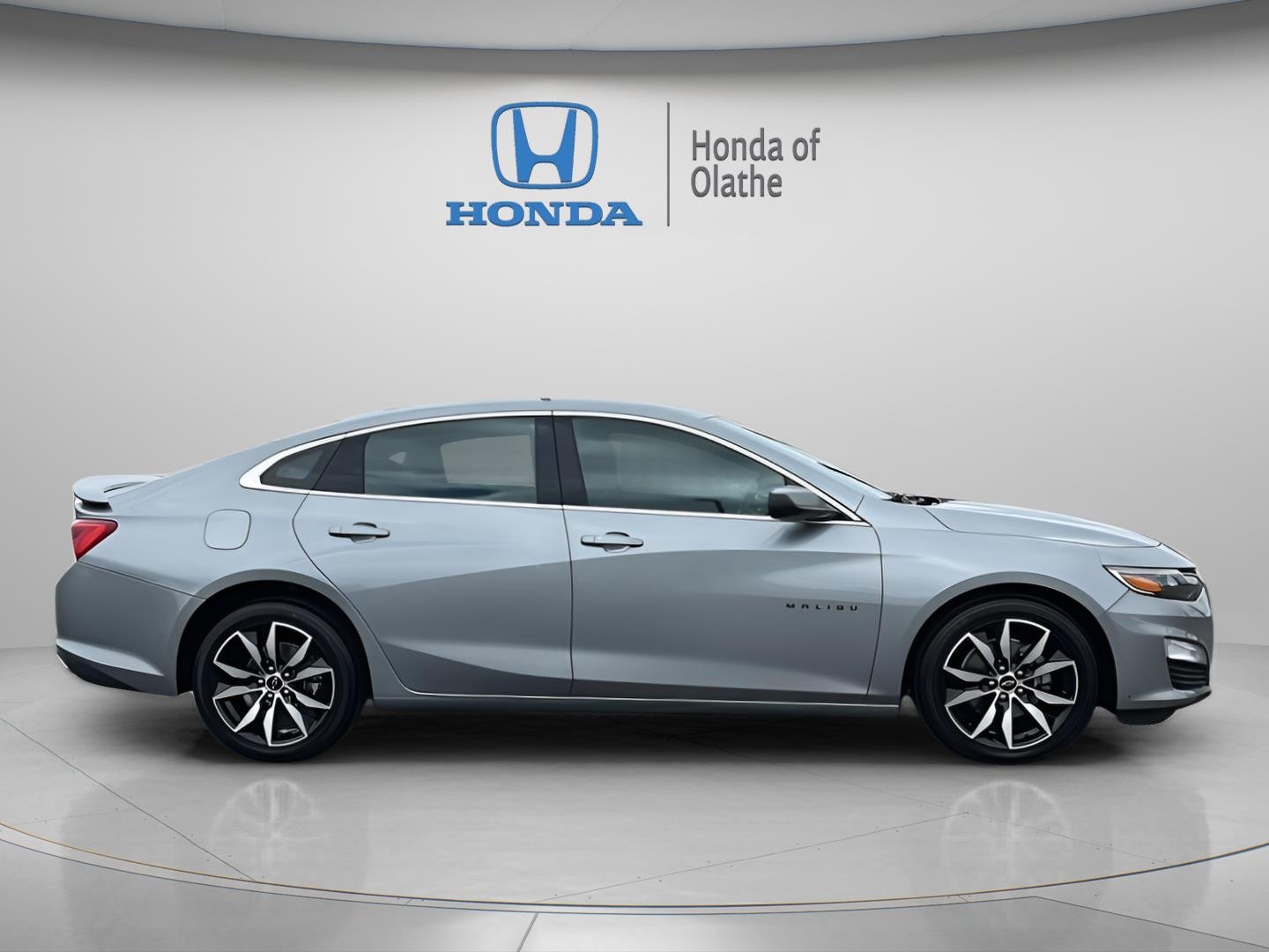 Used 2023 Sterling Gray Metallic Chevrolet RS image 2