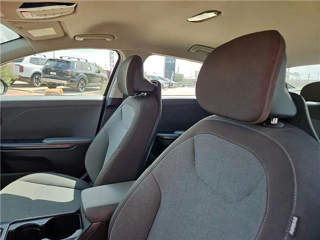 Used 2025 Aurora Black Pearl KIA LX image 11