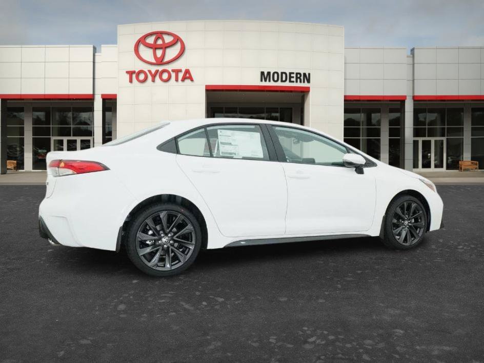 New 2026 Ice Cap Toyota SE image 17