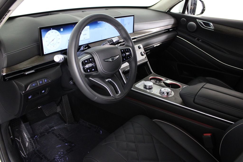 Used 2026 White Genesis 3.5T Prestige image 18