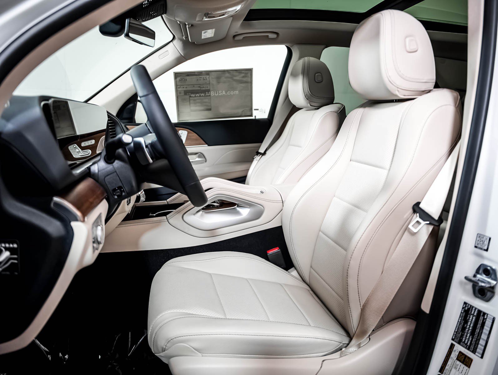 New 2026 Polar White Mercedes-Benz GLE 350 image 11