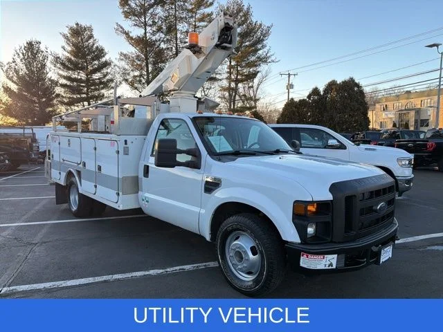2008 Ford F-350 Super Duty Chassis Cab
