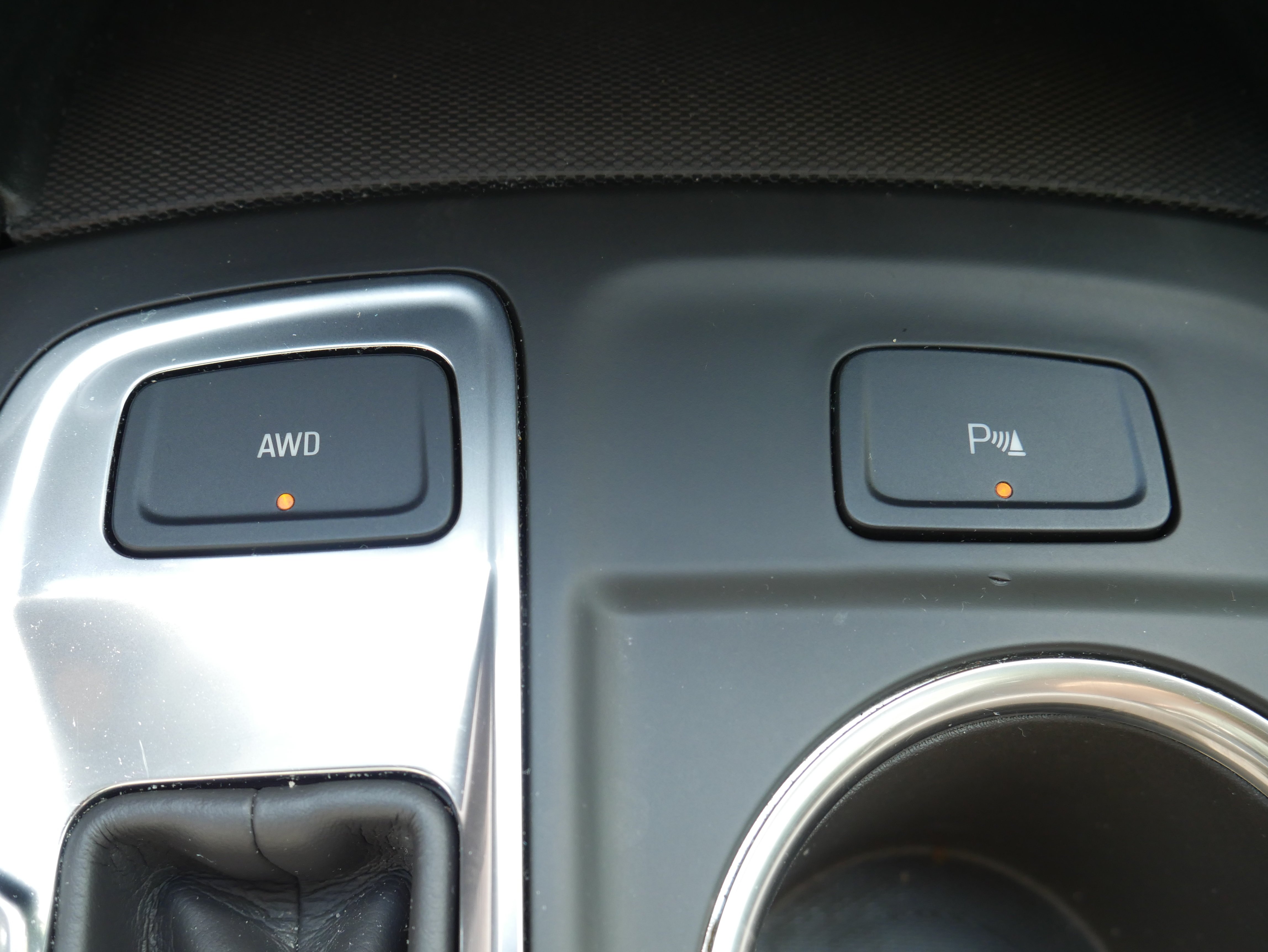 Used 2024 Summit White Chevrolet LT image 21