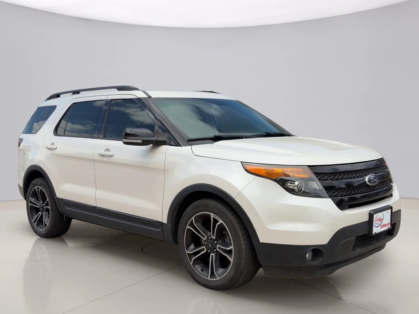 Used 2015 White Ford SPORT image 7