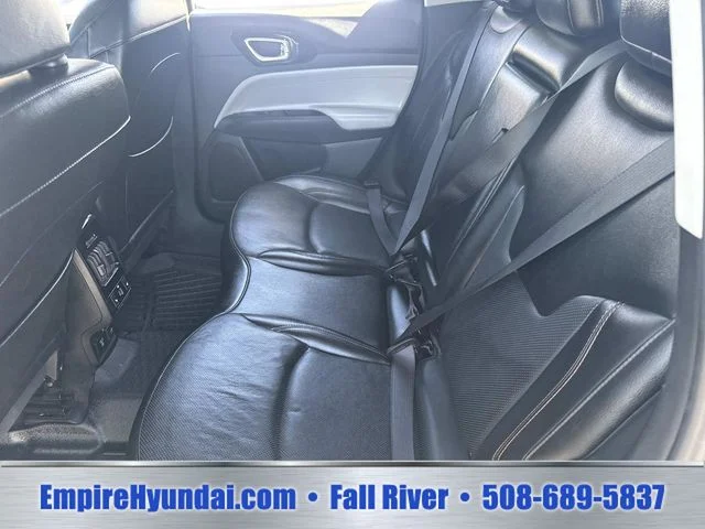 Used 2022 Gray Jeep Limited image 16