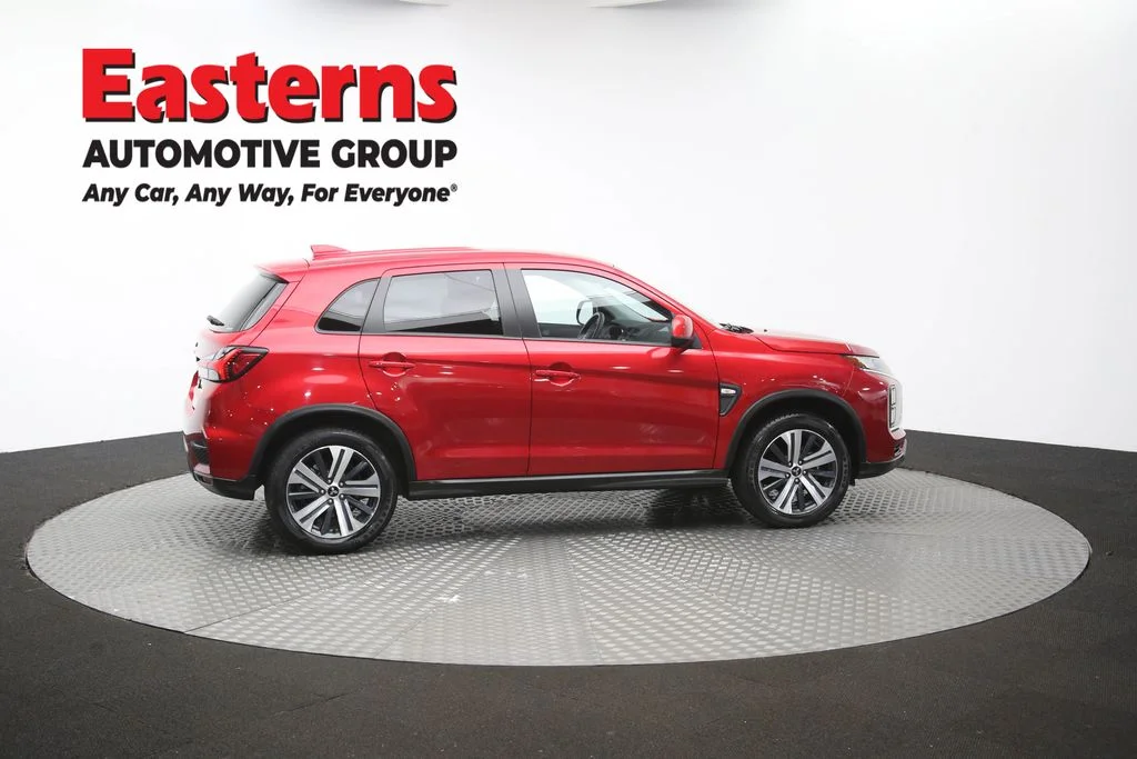Used 2025 Black Mitsubishi 2.0 ES image 43