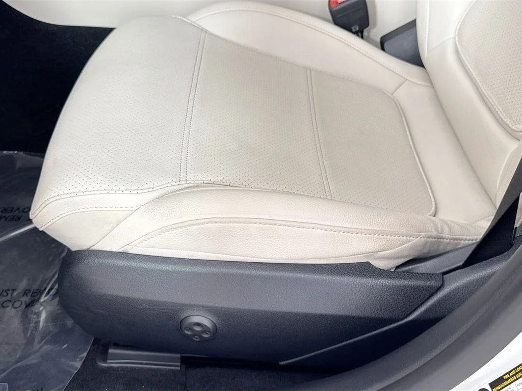 Used 2024 White Mercedes-Benz C 300 image 18