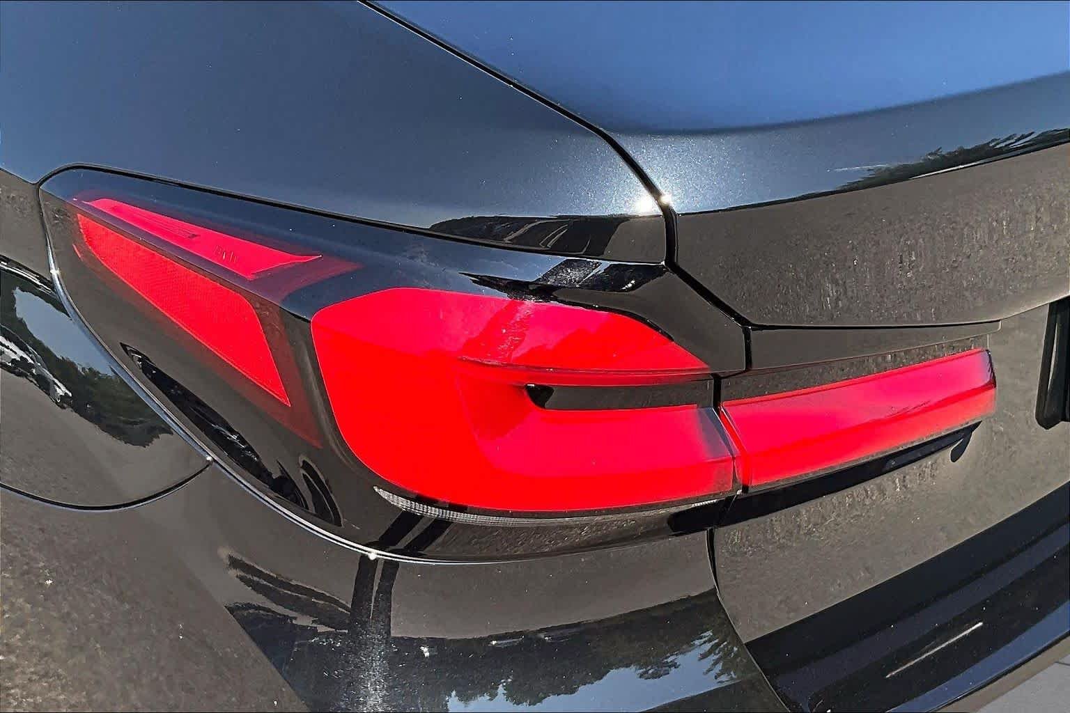 Certified Used 2023 Black Sapphire Metallic BMW 540i image 29