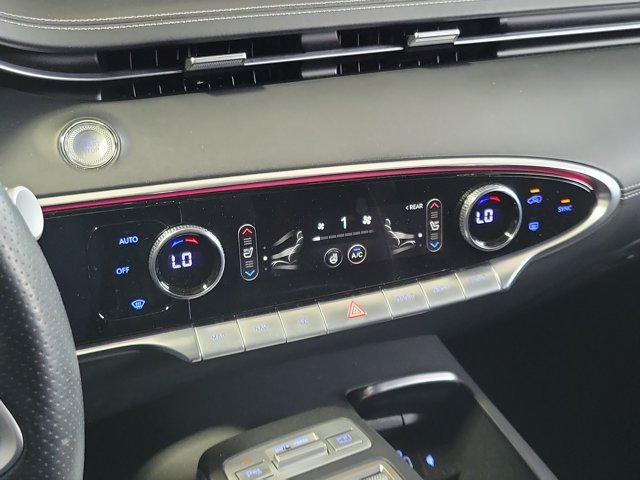 2022 GENESIS GV70 Sport - Photo 28