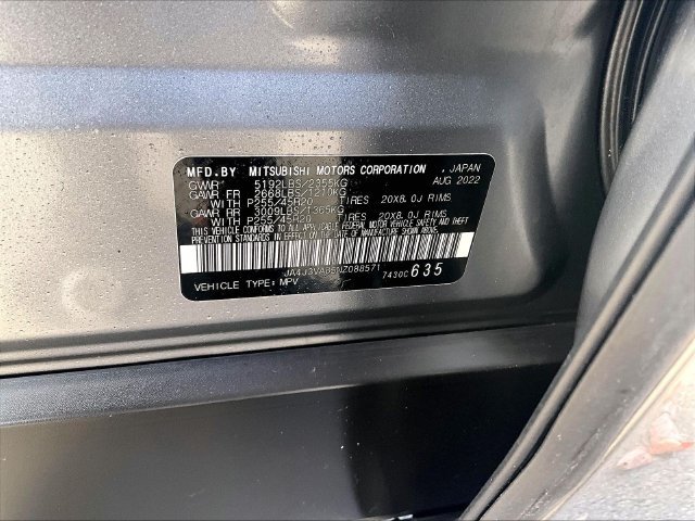 Used 2022 Gray Mitsubishi SEL image 34