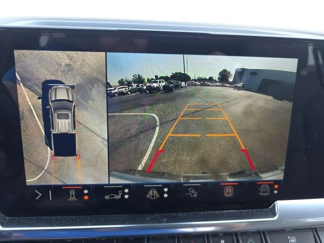 Used 2026 Summit White GMC SLT image 22
