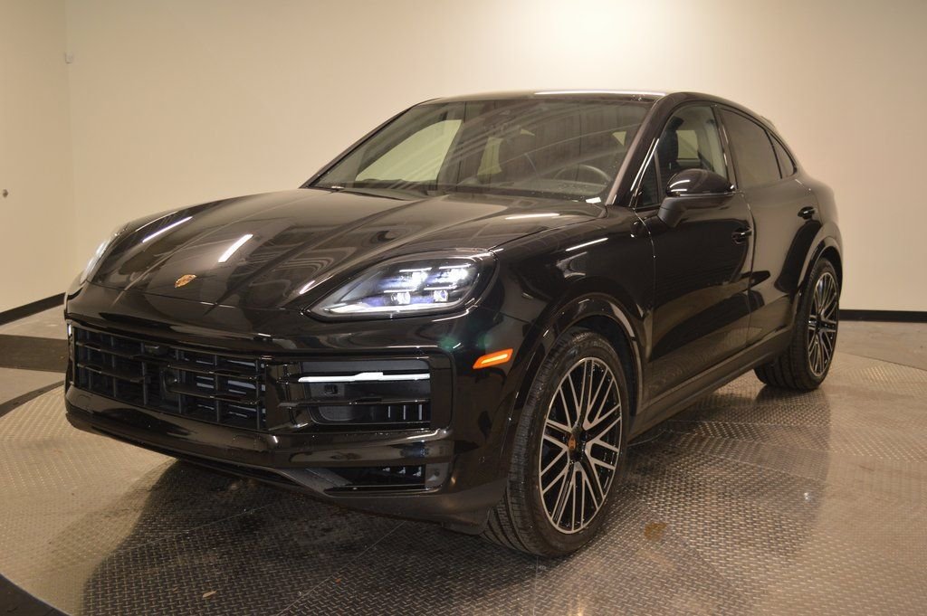 2025 Porsche Cayenne Coup Base