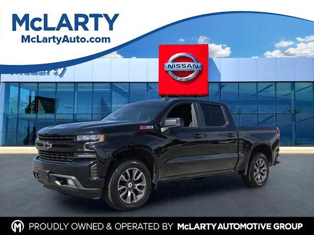 2021 Chevrolet Silverado 1500 RST 4X4 Crew Cab Short Box's photo