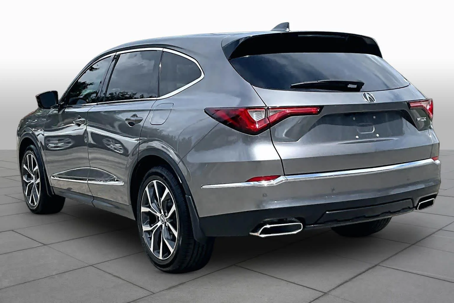 Used 2023 Liquid Carbon Metallic Acura w/Technology Package image 12