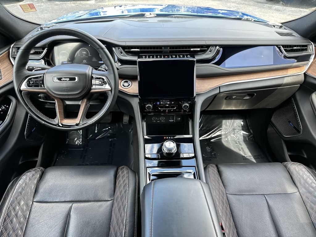 Used 2023 Blue Jeep Summit image 11