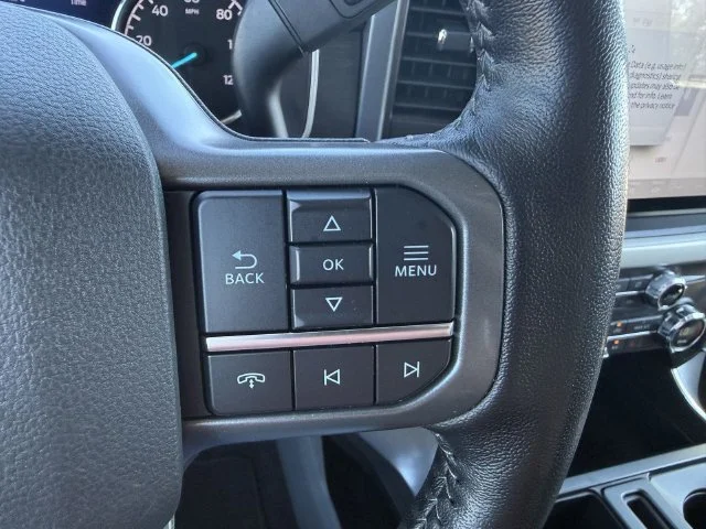 Used 2021 Black Ford XLT image 27