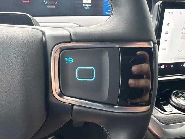 New 2027 Glacier Gray Metallic Tri-Coat Ford Platinum image 23
