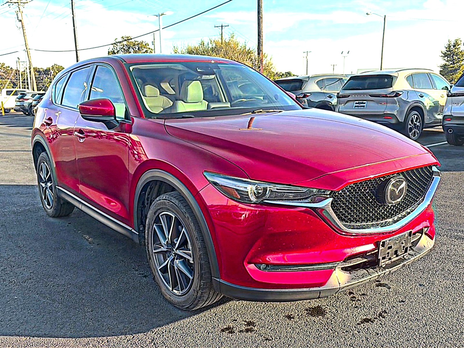 Used 2017 Soul Red Crystal Metallic Mazda Grand Touring image 3
