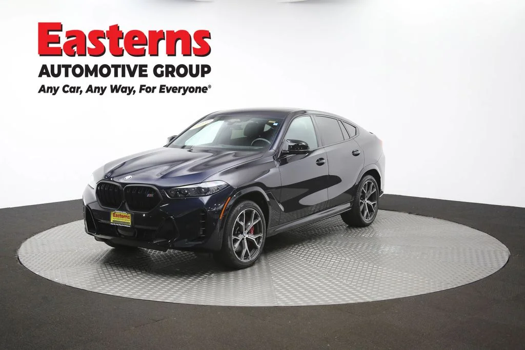 Used 2025 Black BMW M60i image 58