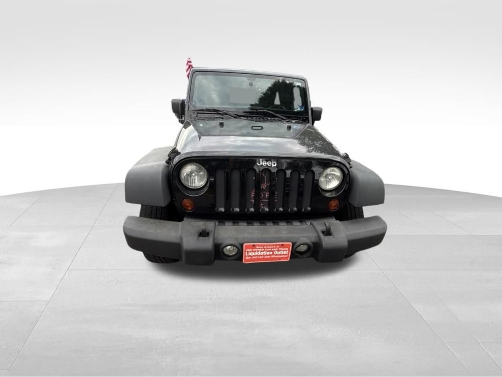 Used 2014 Black Jeep Unlimited Rubicon image 9