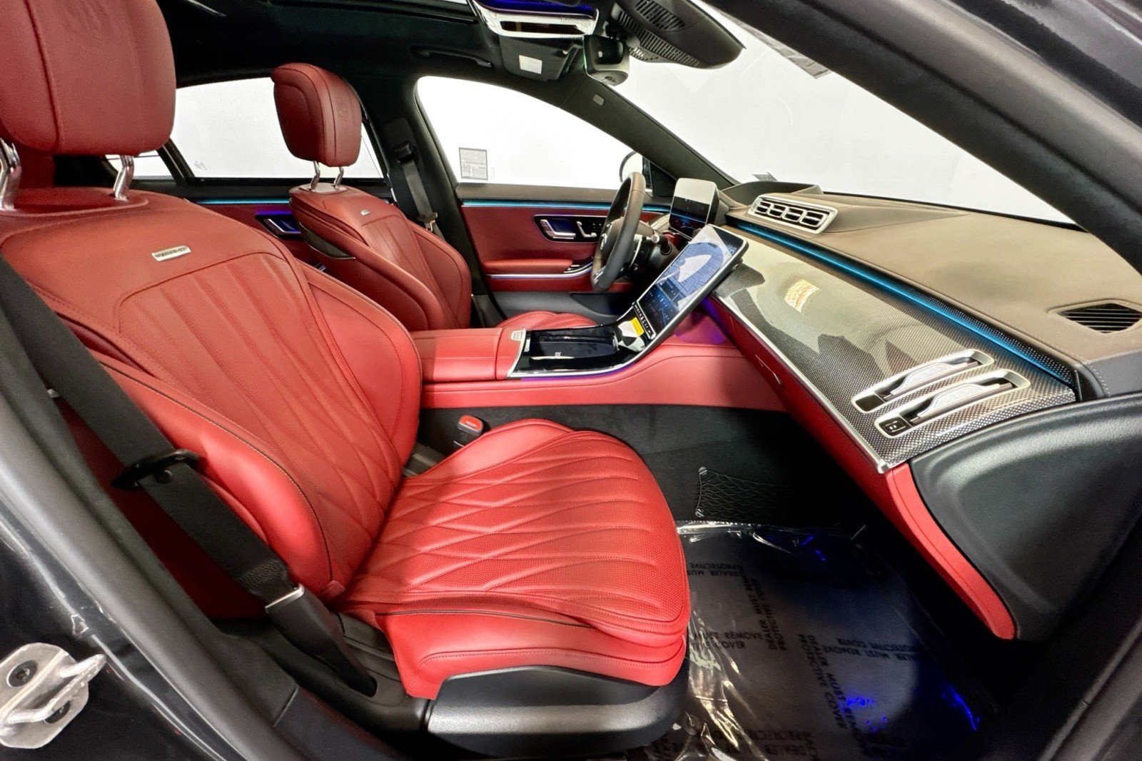 2025 Mercedes-Benz S-Class S 63 - Photo 26