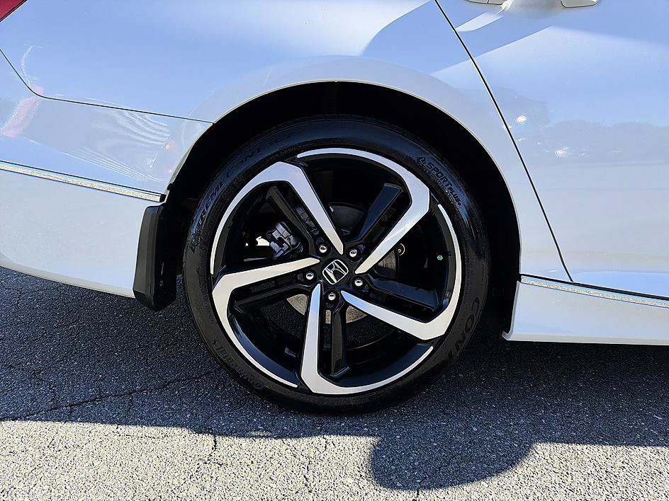 Used 2021 Platinum White Pearl Honda EX image 15