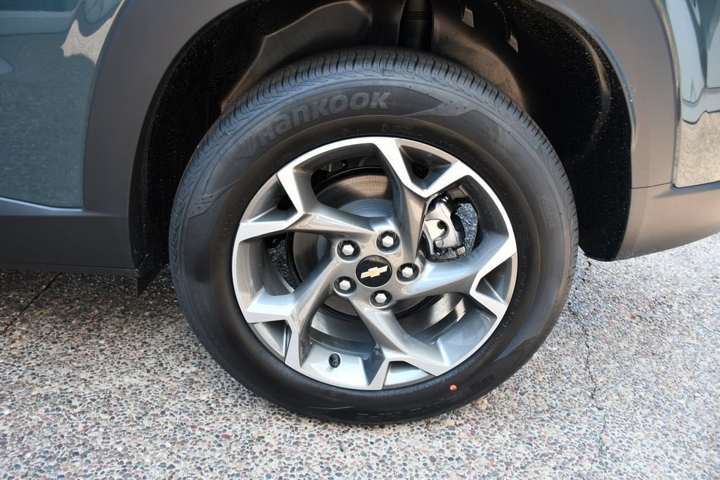 2026 Chevrolet Trax LT - Photo 32