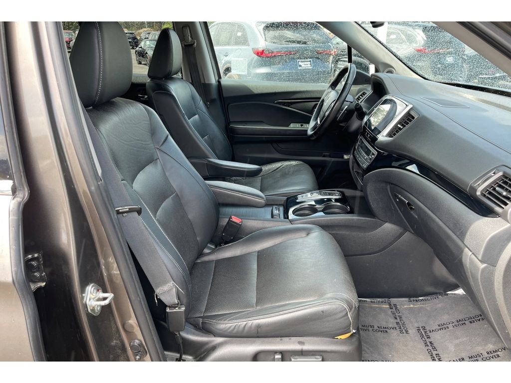 Used 2020 Pacific Pewter Metallic Honda RTL-E image 18