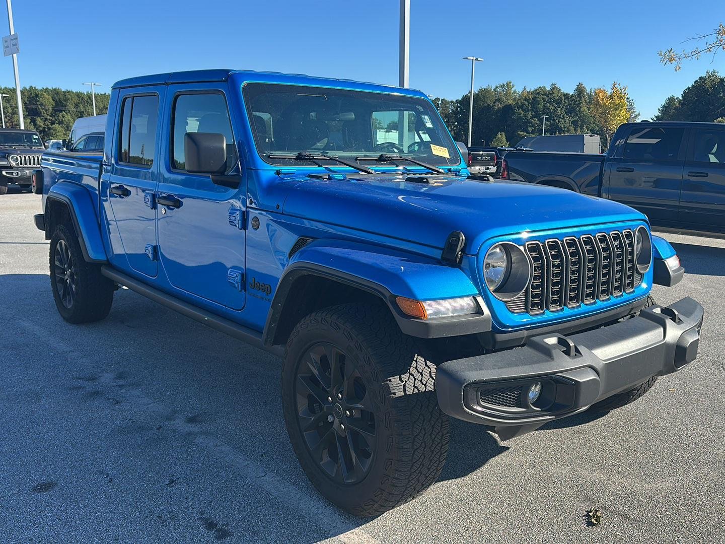 2025 Jeep Gladiator