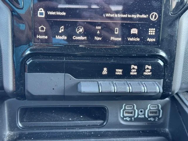 Certified Used 2023 Silver Ram Laramie image 35