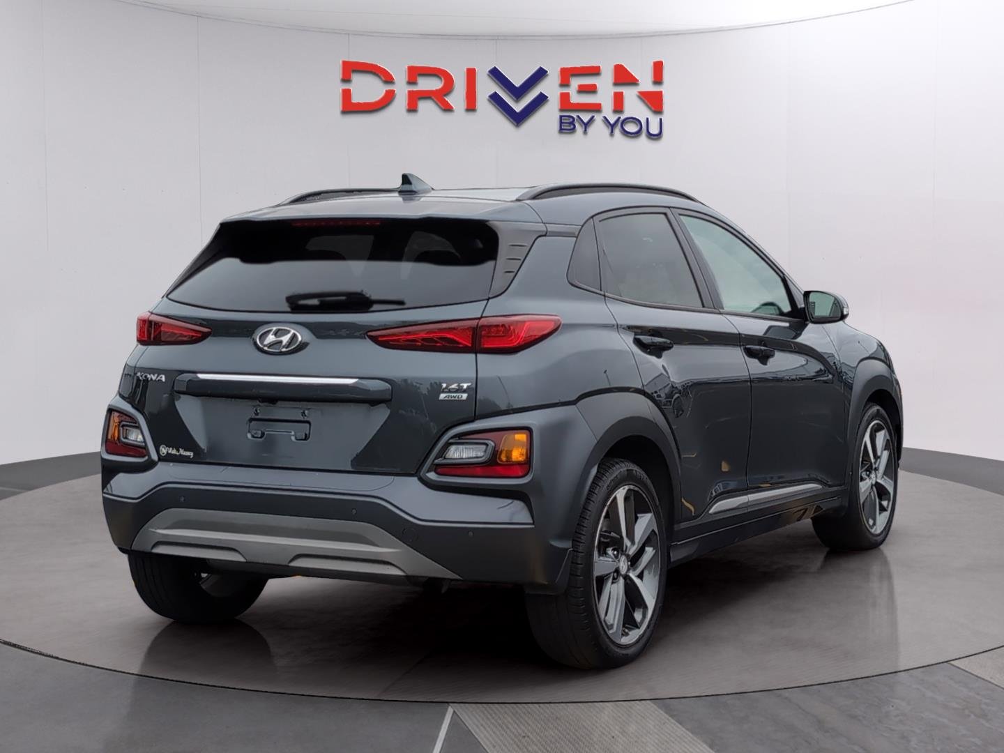 Used 2020 Thunder Gray Hyundai Ultimate image 5